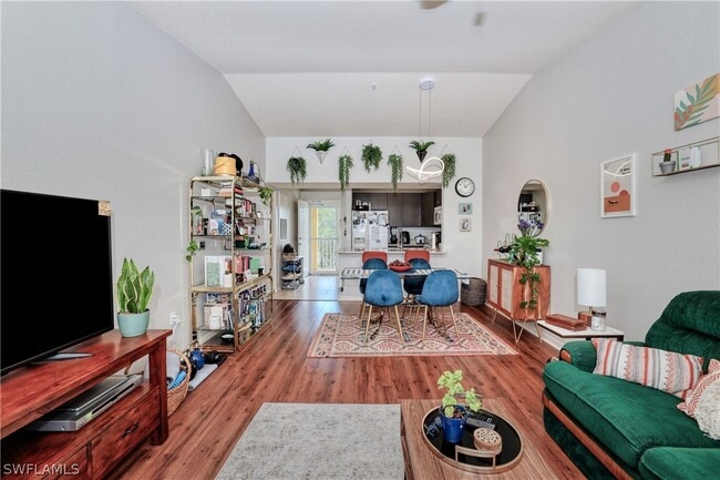 property at 8294 Key Royal Cir