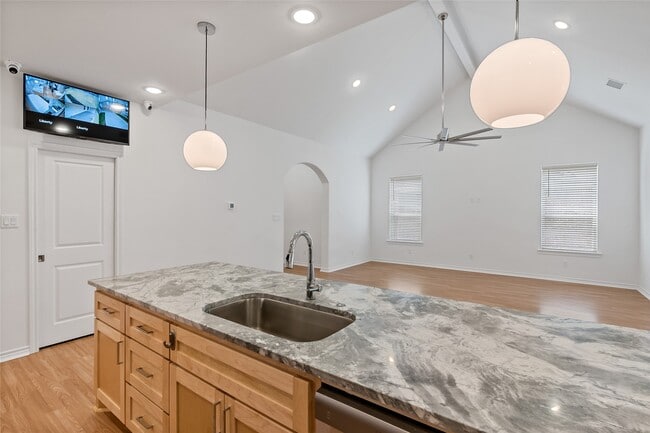 property at 3533 Leesburg Path