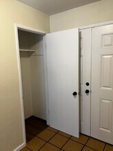 980 St Clair Dr in Chico, CA - Building Photo - Building Photo