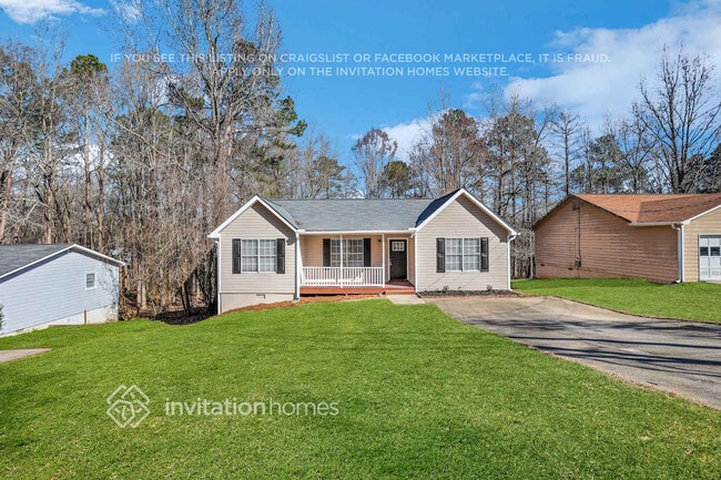 194 Valley Dr in Stockbridge, GA - Building Photo - Building Photo