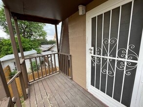 1517 Garcia St in Laredo, TX - Foto de edificio - Building Photo