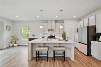 6 Dana Dr in Moon Township, PA - Foto de edificio - Building Photo