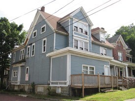 152 Chandler St in Jamestown, NY - Building Photo