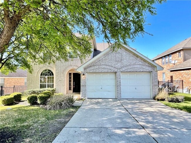 property at 806 Bent Wood Pl