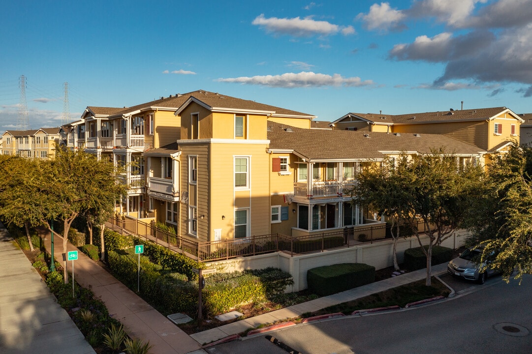 One Marina in Redwood City, CA - Building Photo
