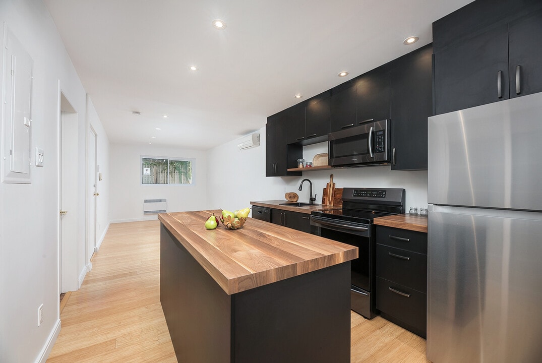 1570 Beaudry in Montréal, QC - Building Photo