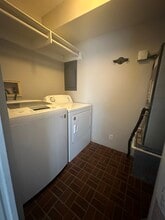 605 S Main St in Dupo, IL - Foto de edificio - Building Photo