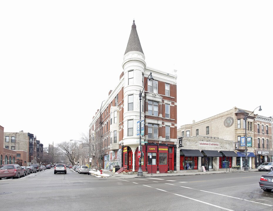 2100 N Halsted St in Chicago, IL - Building Photo