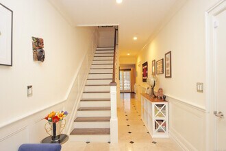 69 Riverdale Ave in Greenwich, CT - Building Photo - Building Photo
