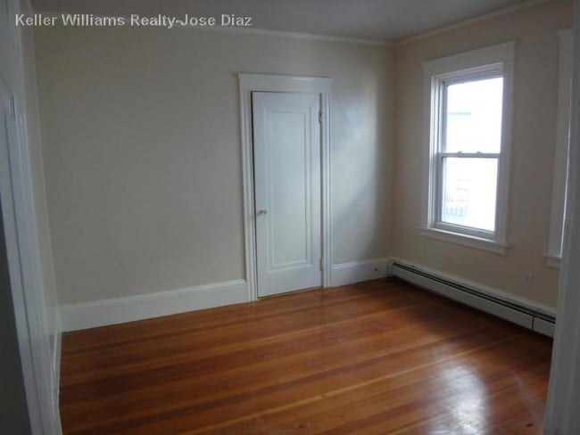 47 Pembroke Ave-Unit -2 in Providence, RI - Building Photo - Building Photo