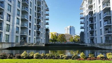 Waterfront Pearl in Portland, OR - Foto de edificio - Building Photo