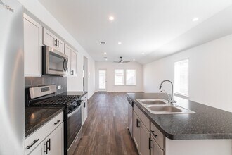 24314 Pebble Cres Ln in Spring, TX - Building Photo - Building Photo