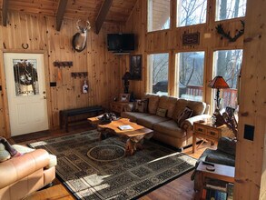 344 Buckeye Rd in Mars Hill, NC - Building Photo - Building Photo