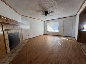 7405 Waco Ave in Lubbock, TX - Building Photo - Building Photo