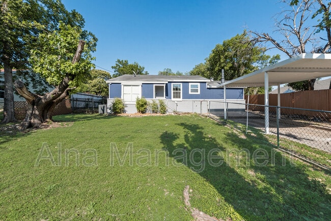 property at 1822 Roberts Cut Off Rd