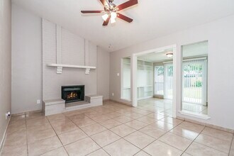 7529 Ashwood Cir in Fort Worth, TX - Building Photo - Building Photo