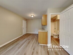 4060 Brushymill Ct in Loganville, GA - Building Photo - Building Photo