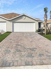 18266 Minorea Ln in Lehigh Acres, FL - Building Photo - Building Photo