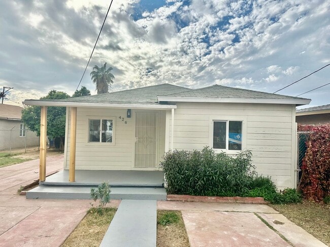 property at 426 Vineyard Ave