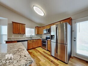 935 Chris Cir in Clearfield, UT - Building Photo - Building Photo