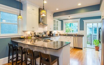61 Highland Rd in Somerville, MA - Building Photo - Building Photo