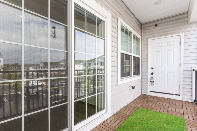 827 Stiller Ln in Monroe Township, NJ - Building Photo - Building Photo