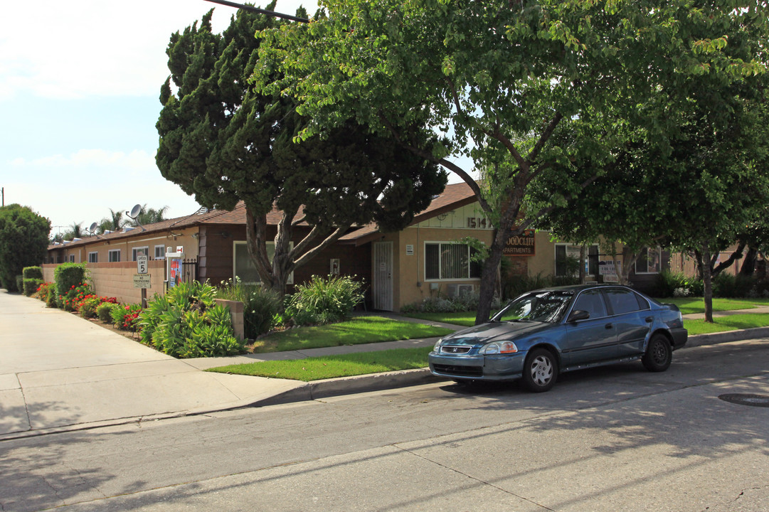 Woodcliff Apartments in Bellflower, CA - Building Photo