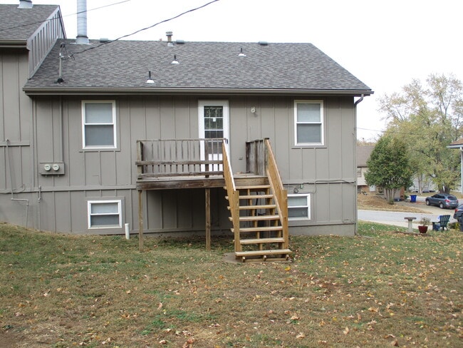 1039 E Huntington Pl in Olathe, KS - Building Photo - Building Photo