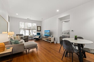 443 2nd St, Unit 206 in Jersey City, NJ - Building Photo - Building Photo