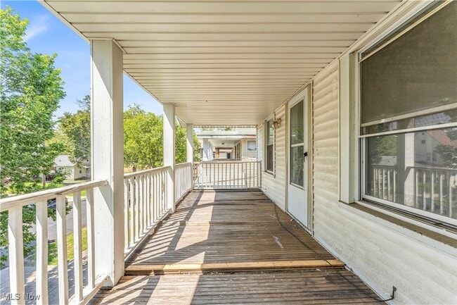 property at 16115 Arcade Ave