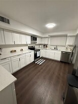 2036 NE 1st Ave. in Wilton Manors, FL - Building Photo