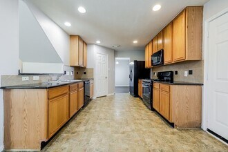 25222 Barmby Dr in Tomball, TX - Building Photo - Building Photo