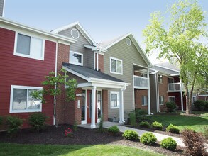 Mallard Landing Apartments in Dayton, OH - Building Photo - Building Photo
