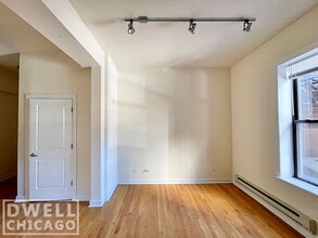 4750 N Sheridan Rd, Unit 1 in Chicago, IL - Foto de edificio - Building Photo