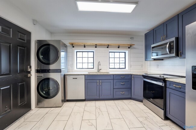 property at 1122 NE Wellman Ave