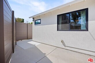 12745 Bloomfield St in Los Angeles, CA - Building Photo - Building Photo