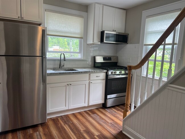 property at 80 3rd Ave