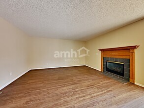 13373 Mariposa Ct in Westminster, CO - Foto de edificio - Building Photo