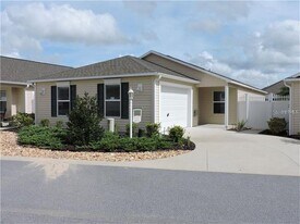 853 Sapphire Pl in the Villages, FL - Building Photo
