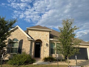 5831 Turquoise Hl Ln in Richmond, TX - Foto de edificio - Building Photo