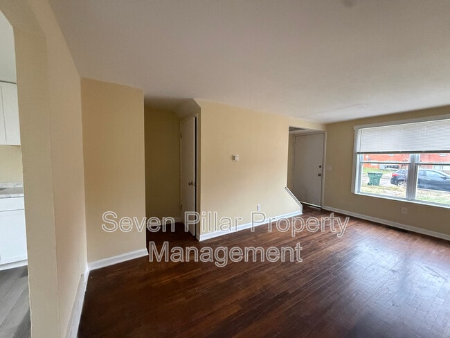 3733 Briggs Rd in Columbus, OH - Building Photo - Building Photo