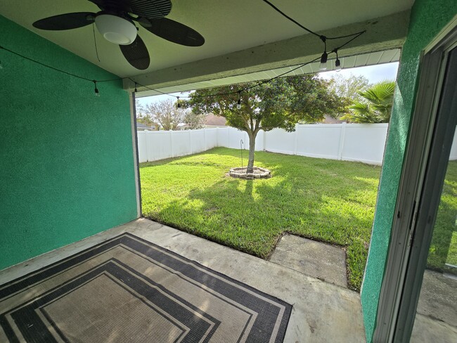 1124 Lumsden Pointe Blvd