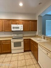 2442 W Patagonia Way in Anthem, AZ - Building Photo - Building Photo