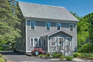 569 West St in Keene, NH - Building Photo