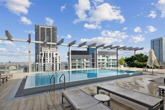 1100 S Miami Ave, Unit 3102 in Miami, FL - Building Photo - Building Photo