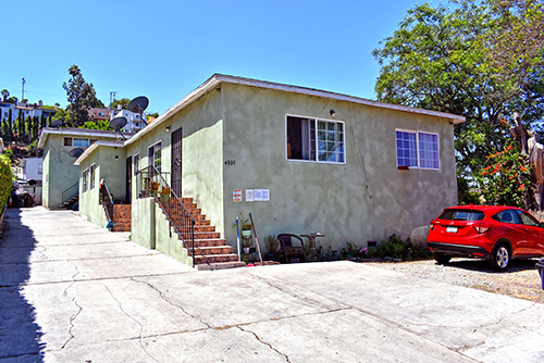 4938 Gambier St in Los Angeles, CA - Building Photo