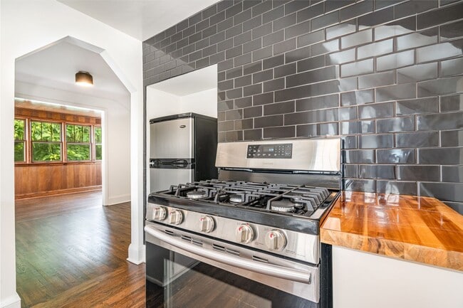 property at 2107 Grand St NE