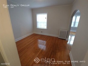 1712 W Albion Ave-Unit -Unit 2D in Chicago, IL - Building Photo - Building Photo