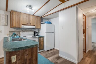 1048 Sitting Bull Point in Crossville, TN - Building Photo - Building Photo