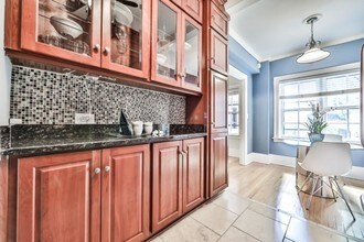 400 W Deming Pl in Chicago, IL - Building Photo - Building Photo